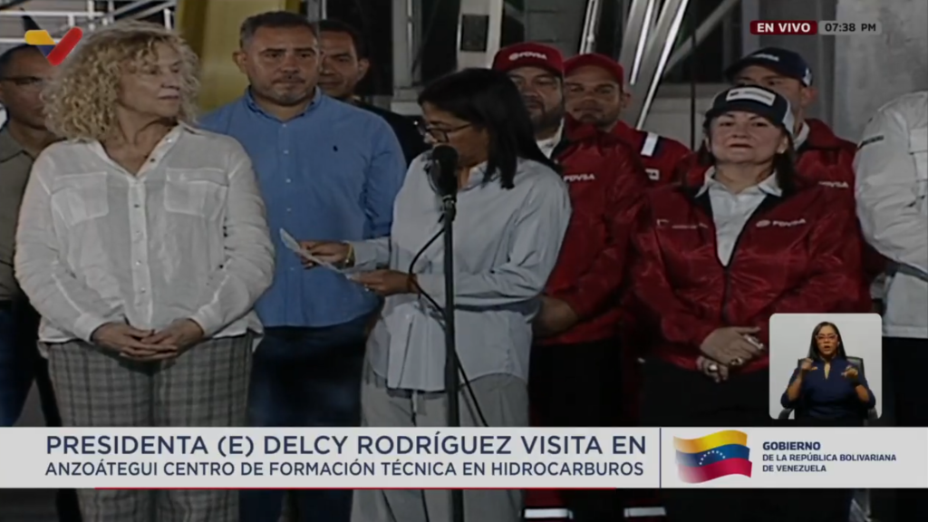 Ministra Sanjuán presenta avances en la Educación Universitaria