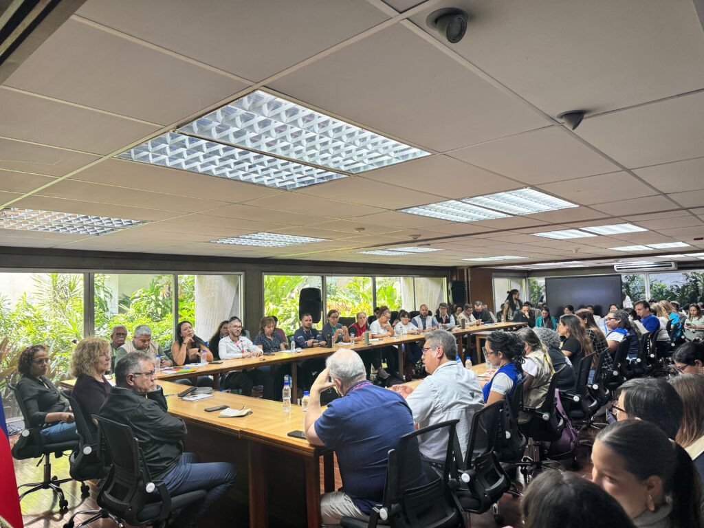 Consolidan plan de atención psicológica y salud mental para familias afectadas por sismos