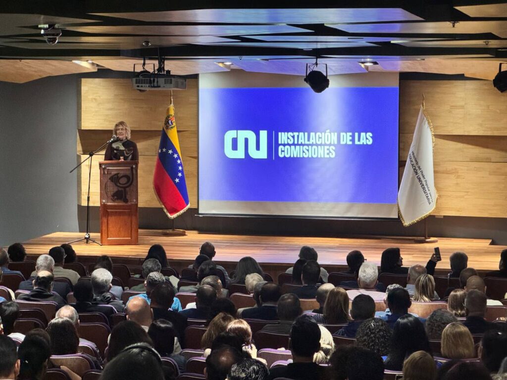 MPPEU instala 12 comisiones para transformar el sistema universitario
