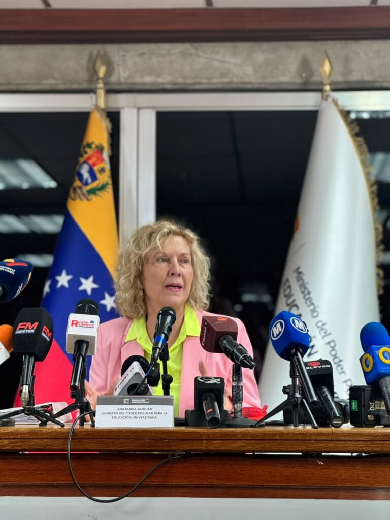 Ministra Sanjuán presenta balance del Sistema Nacional de Ingreso y anuncia Plan de Acción Institucional